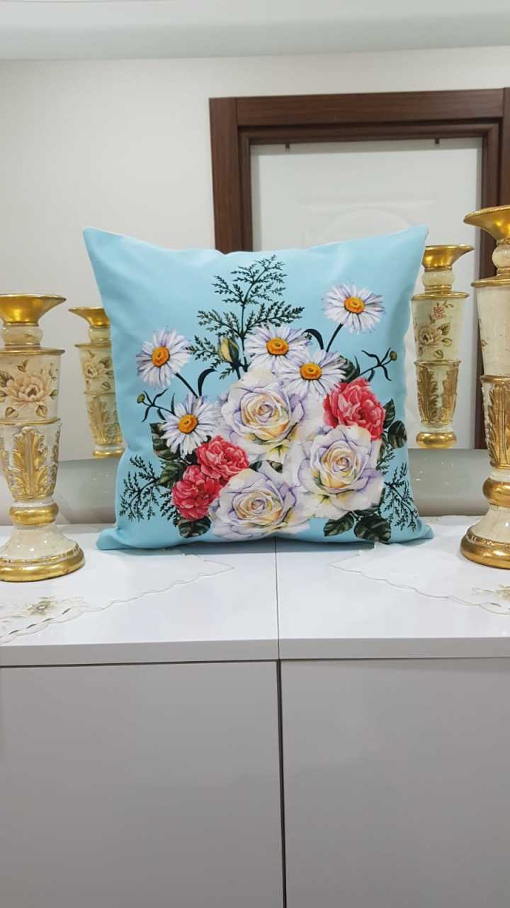Mavi Desenli Çiçekli - Papatya Çiçek Dekoratif Kırlent Kılıfı
