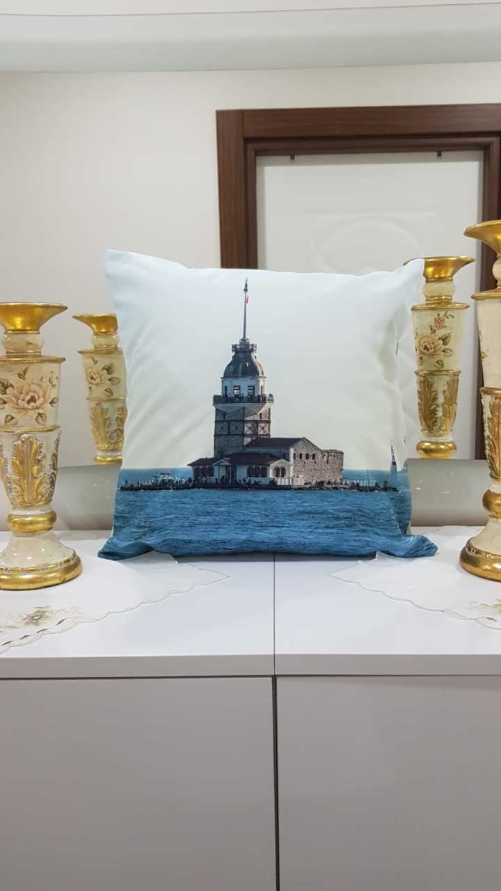 Kahverengi & Renkli Kız Kulesi Manzara Desenli Dekoratif Kırlent Kılıfı