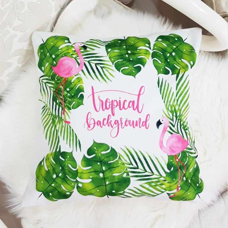 Beyaz & Yeşil Tropical Background Flamingo Desenli Dekoratif Kırlent Kılıfı