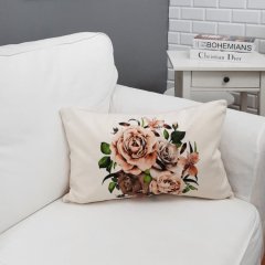 Çiçekli Temalı Dekoratif Kırlent Kılıfı