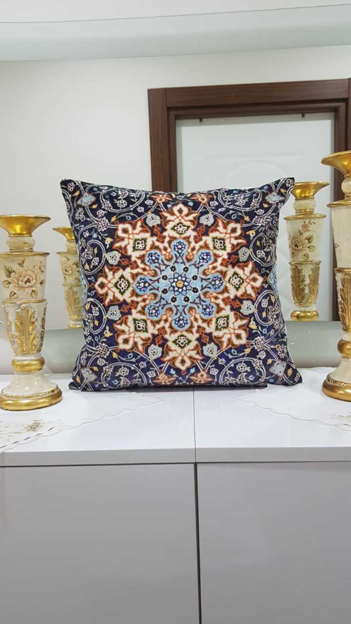 Mavi & Renkli Geometrik Sembol Çini Desenli Dekoratif Kırlent Kılıfı