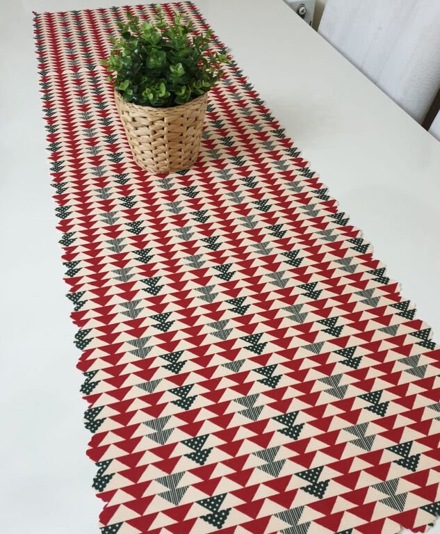 Yılbaşı Temalı Dekoratif Runner Örtü 40x140cm