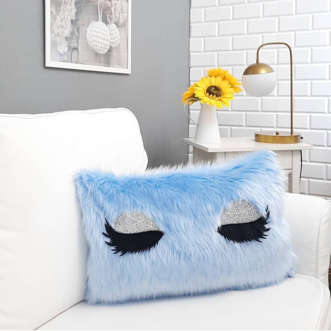 Peluş Kirpik Kırlent Kılıfı Mavi 35x55cm