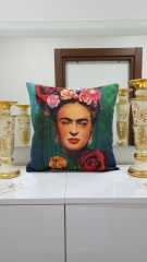 Yeşil & Kırmızı Suluboya Frida Etnik Desenli Dekoratif Kırlent Kılıfı