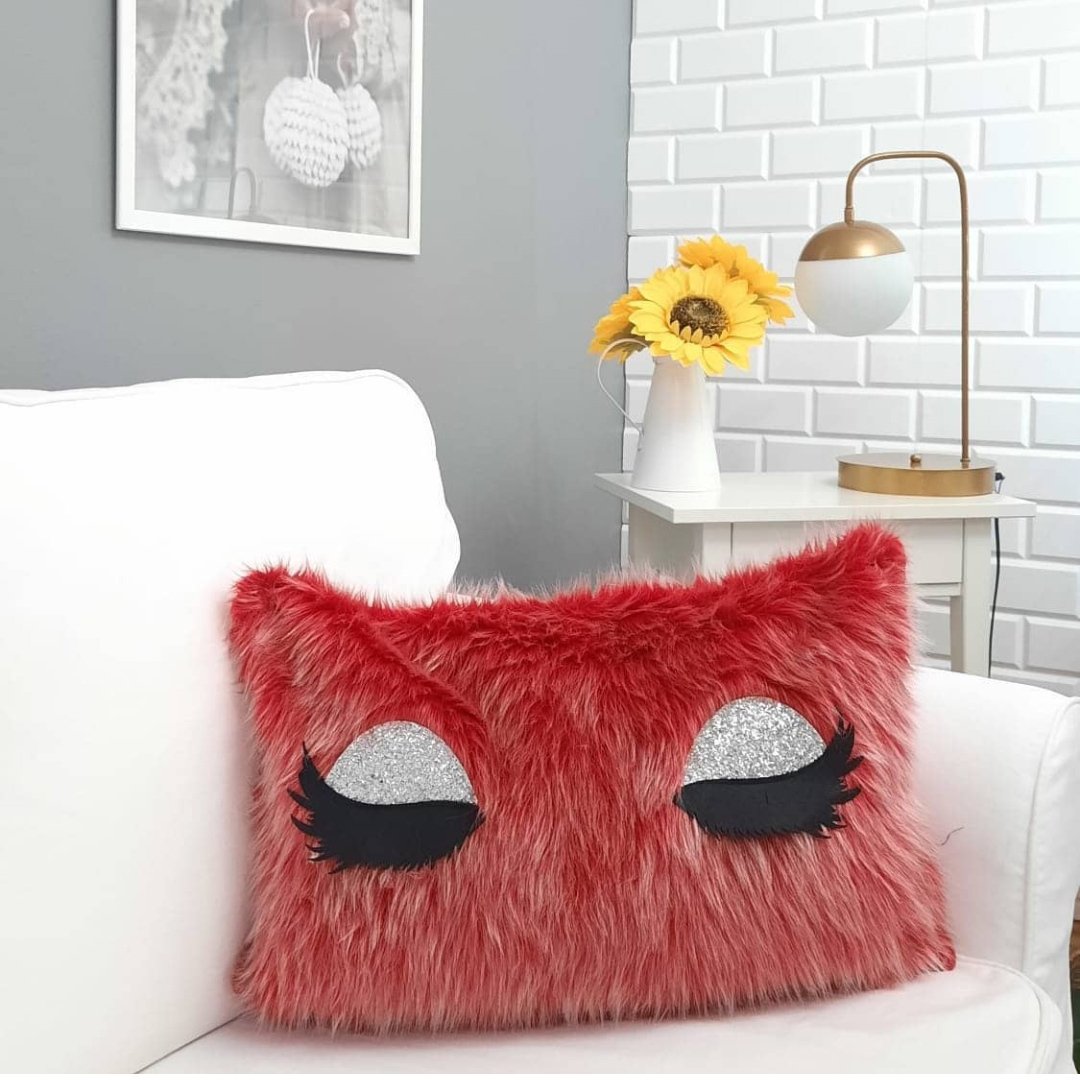 Peluş Kirpik Kırlent Kılıfı Kiremit Kırmızı 35x55cm