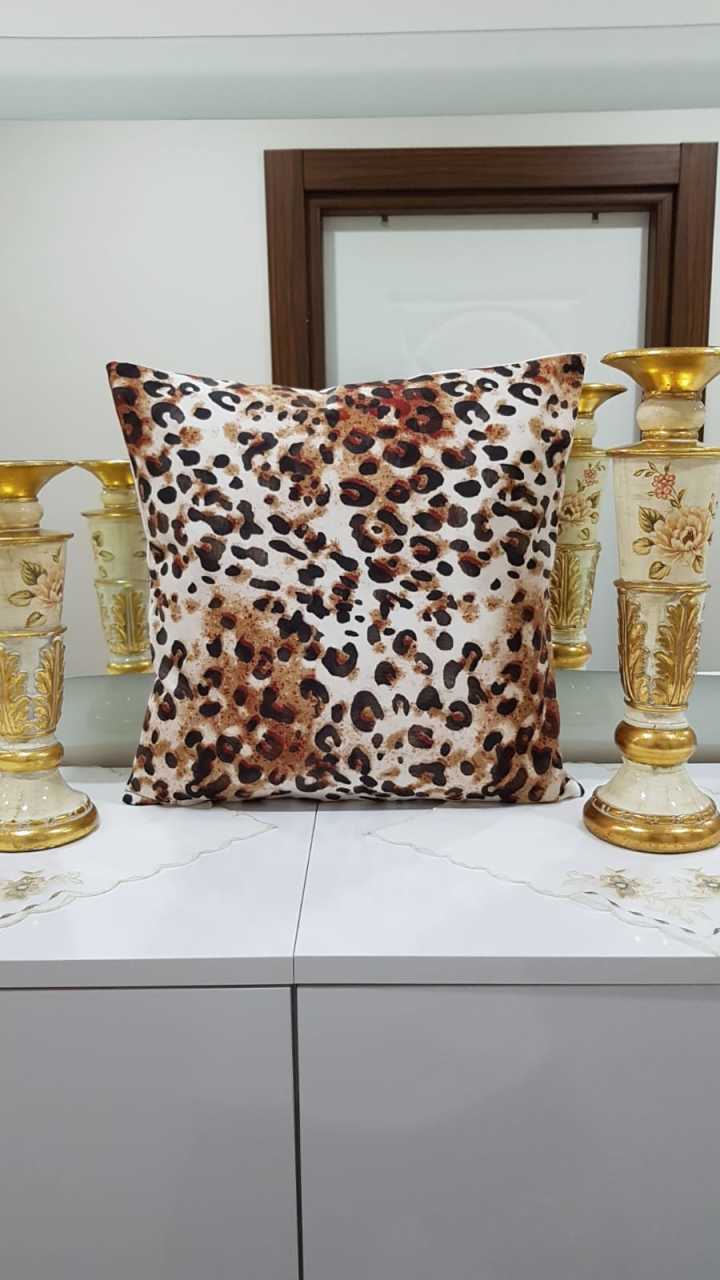 Kahverengi & Beyaz Leopar Modern Desenli Dekoratif Kırlent Kılıfı