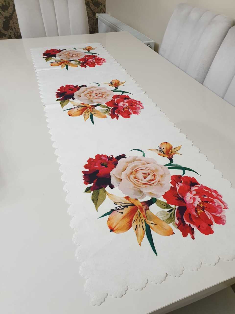Kırmızı & Sarı Desenli Çiçekli - Sarı Kız Çiçek Dekoratif Runner Örtü