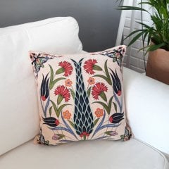 Goblen Dokuma Kırlent Kılıfı lale Motif 43x43cm