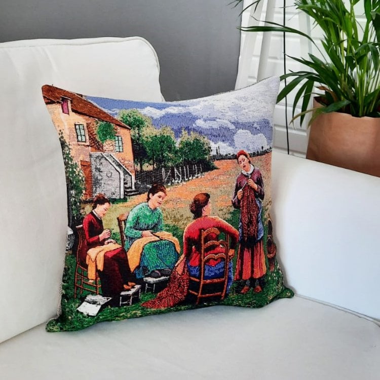 Goblen Dokuma Kırlent Kılıfı Bahçede Kadınlar 43x43cm