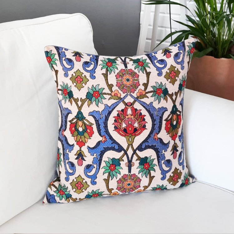 Goblen Dokuma Kırlent Kılıfı Çini Motifli 43x43cm