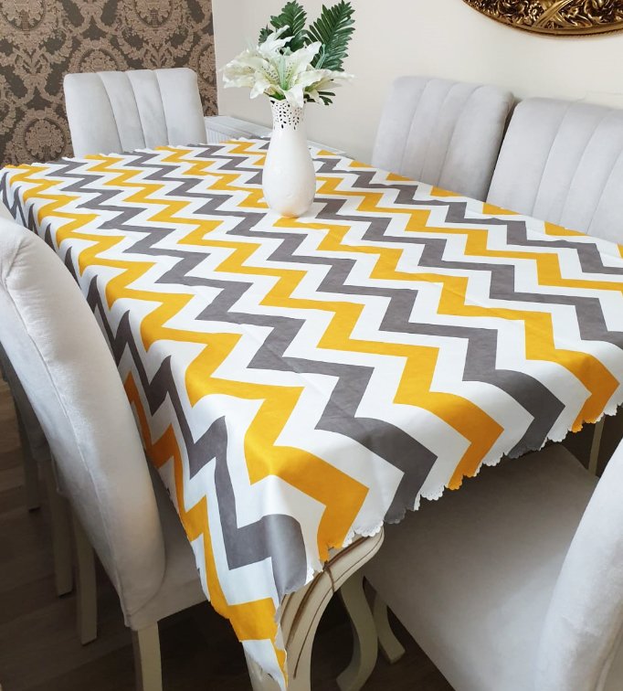 Trend Renkli Zigzag Desen Masa Örtüsü