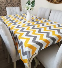 Trend Renkli Zigzag Desen Masa Örtüsü