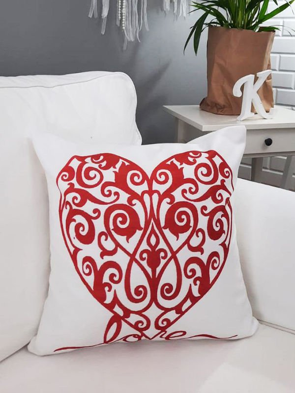 Sevgililer Günü Temalı Kırlent Kılıfı 43x43cm