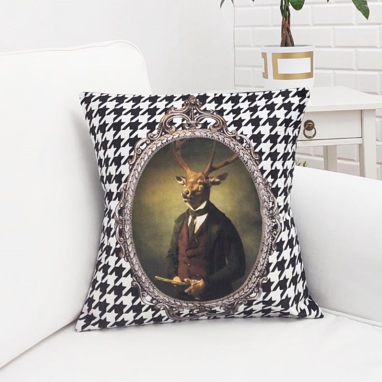 Sevimli Hayvan Figür Baskılı Kırlent Kılıfı 43x43cm