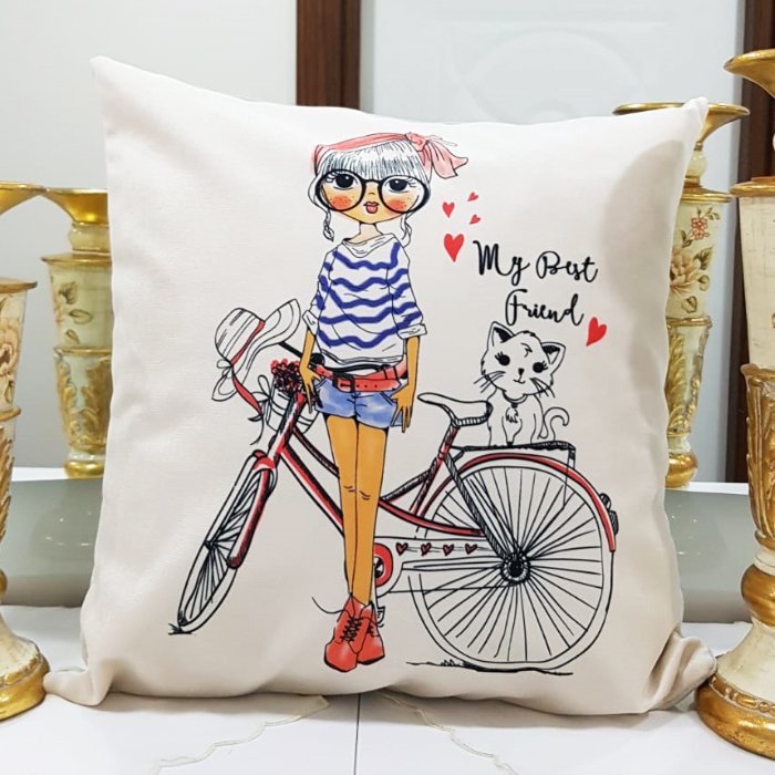 Anime Baskılı Kırlent Kılıfı 43x43cm