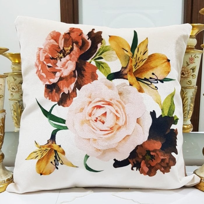 Çiçek Bahçesi Baskılı Kırlent Kılıfı 43x43cm