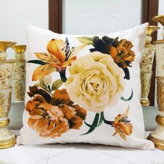 Çiçek Bahçesi Baskılı Kırlent Kılıfı 43x43cm
