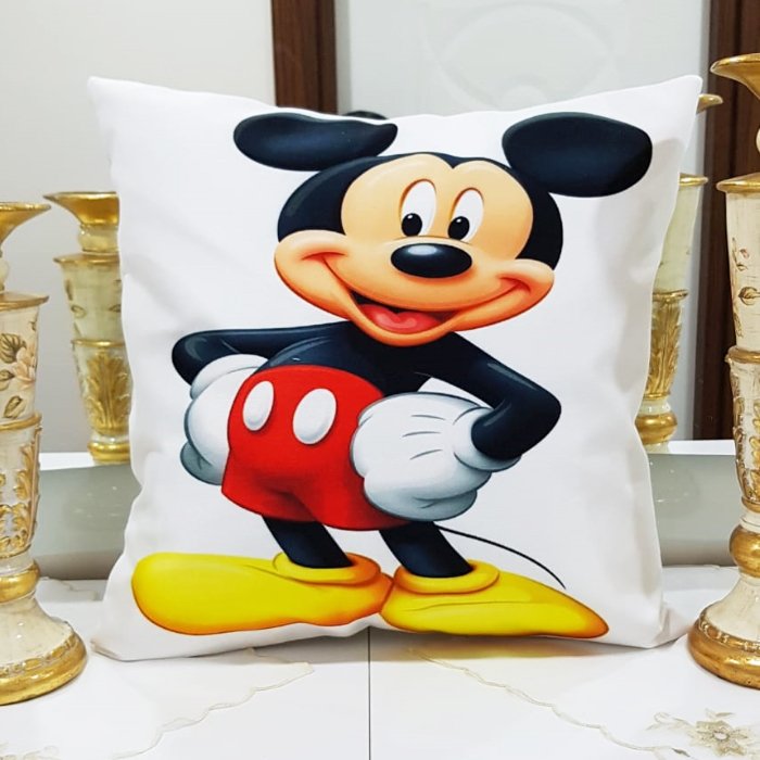 Mickey Mouse Baskılı Kırlent Kılıfı 43x43cm