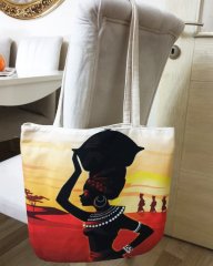 Afrikalı Kadın Baskılı Kumaş Heybe Çanta